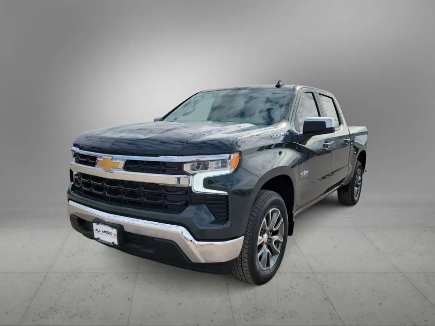 2025 Chevrolet Silverado 1500 LT photo 1