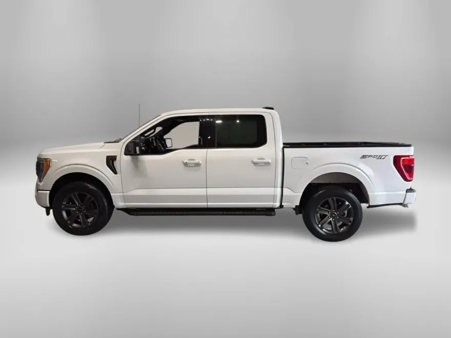 2023 Ford F-150 XLT photo 1