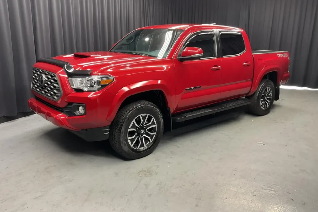2022 Toyota Tacoma 4x4 SR photo 1