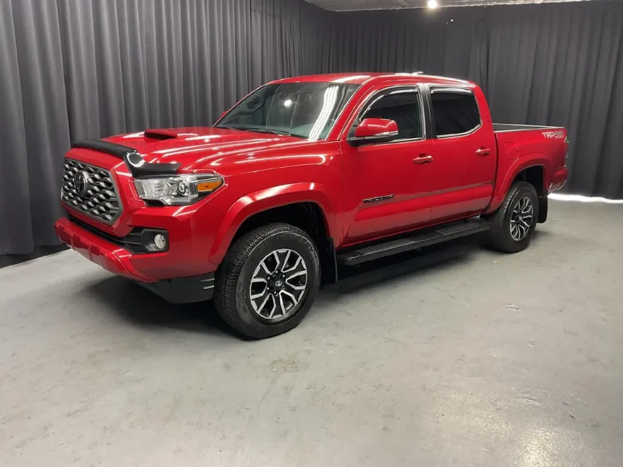2022 Toyota Tacoma 4x4 SR photo 1