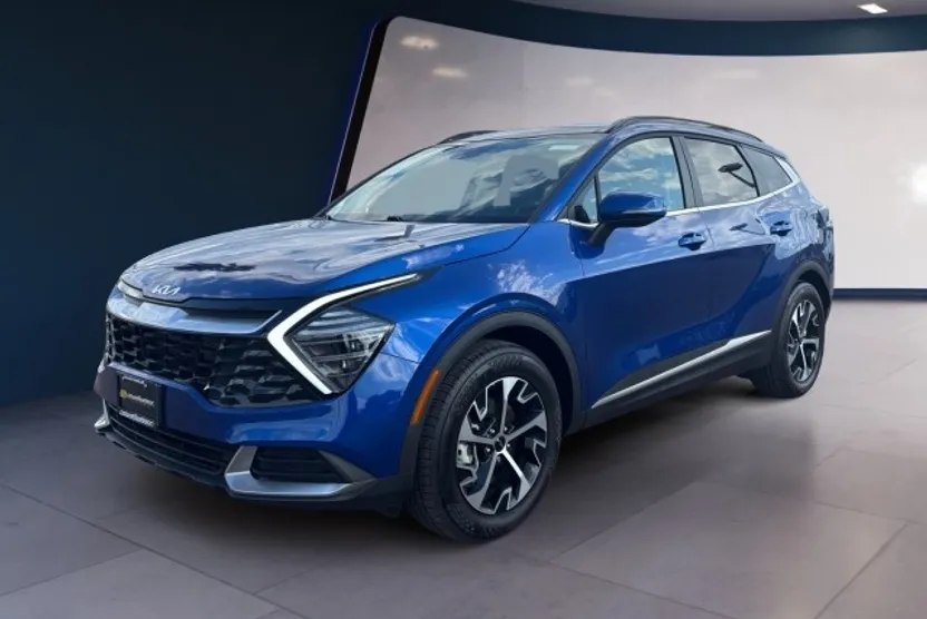 2025 Kia Sportage EX photo 1