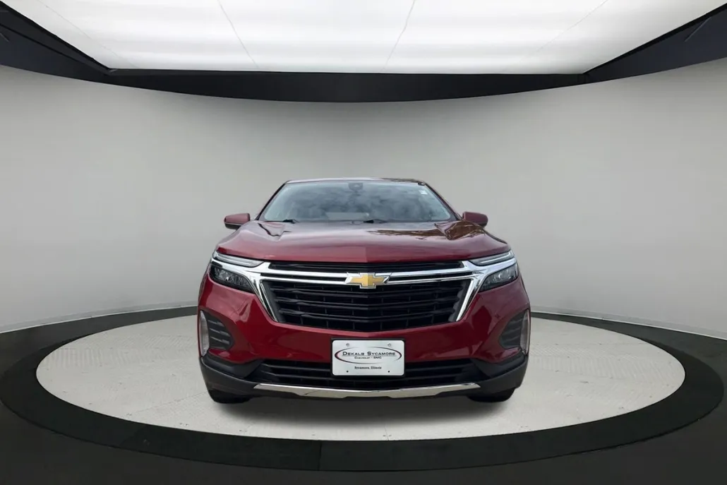 2023 Chevrolet Equinox photo 1