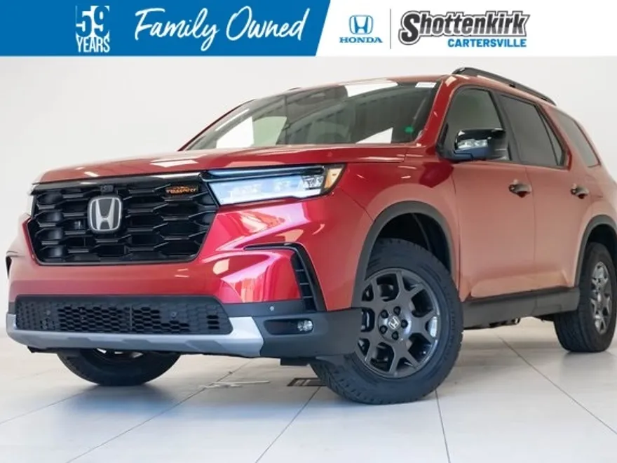 2025 Honda Pilot TrailSport photo 1