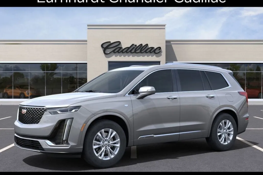 2025 Cadillac XT6 Luxury photo 1