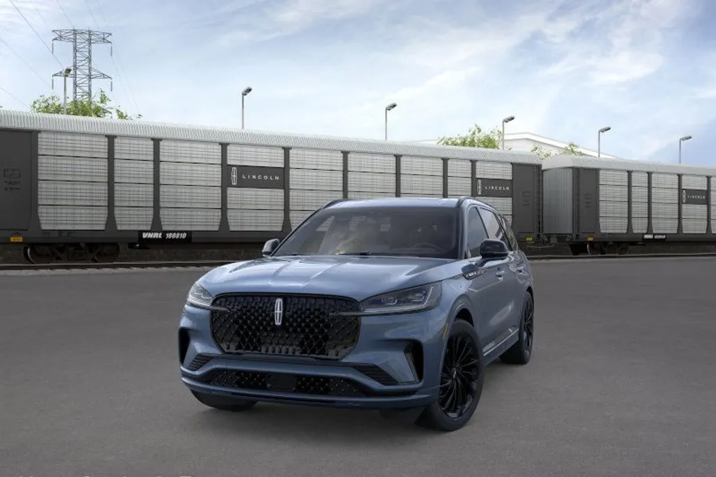 2025 Lincoln Aviator Reserve photo 1