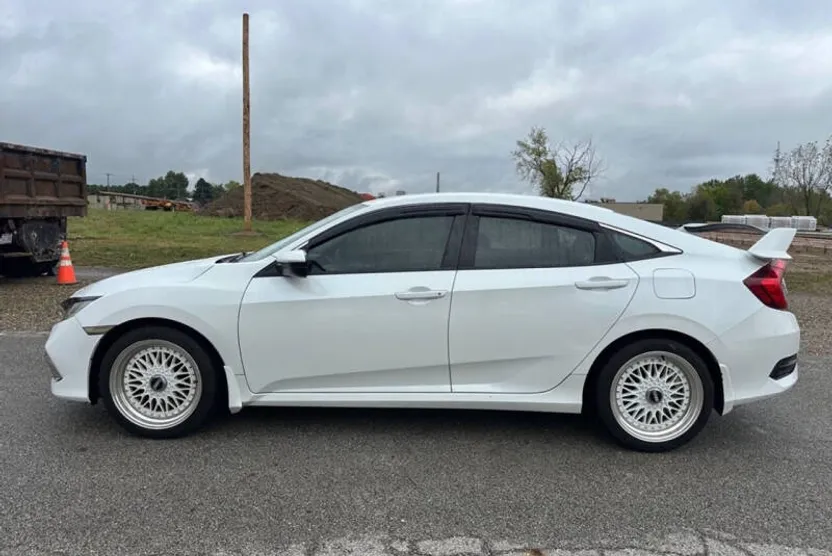 2020 Honda Civic LX photo 1
