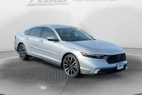 2023 Honda Accord Hybrid Touring photo 1