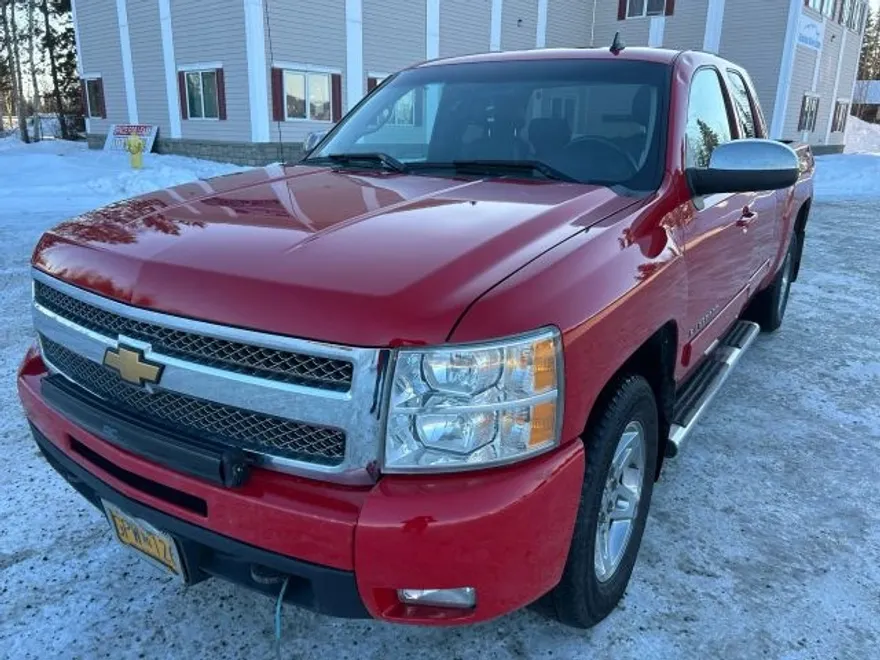 2013 Chevrolet Silverado 1500 LTZ photo 1