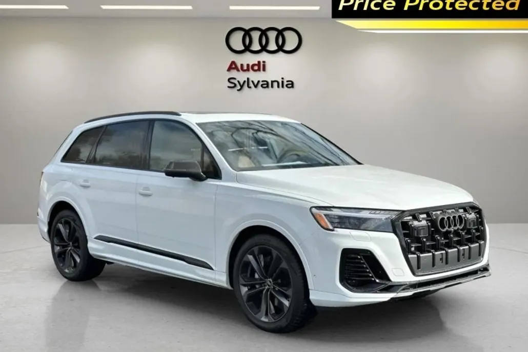 2025 Audi Q7 55 Prestige photo 1