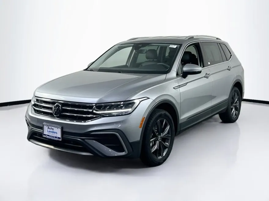 2022 Volkswagen Tiguan SE photo 1