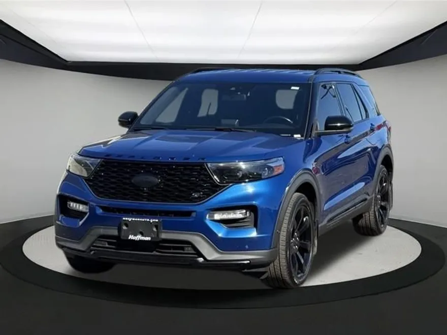 2020 Ford Explorer ST photo 1