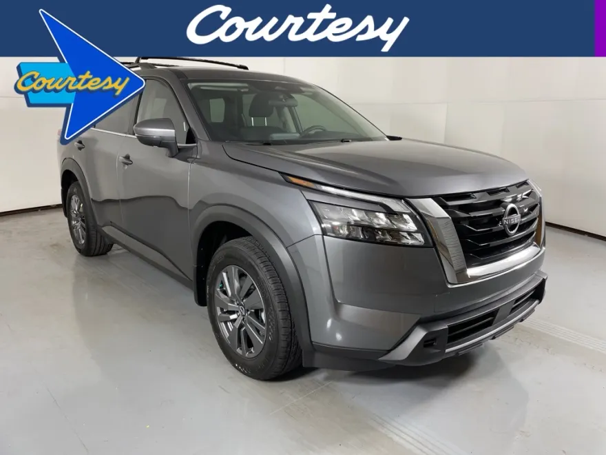 2025 Nissan Pathfinder SV photo 1