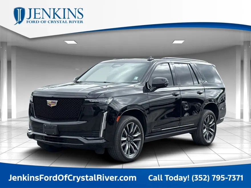 2023 Cadillac Escalade Sport photo 1