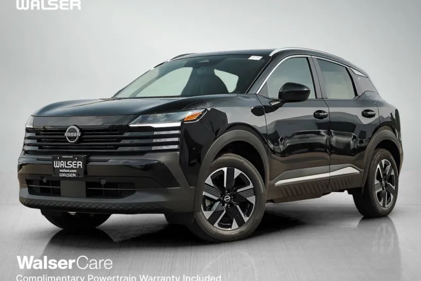 2025 Nissan Kicks SV photo 1