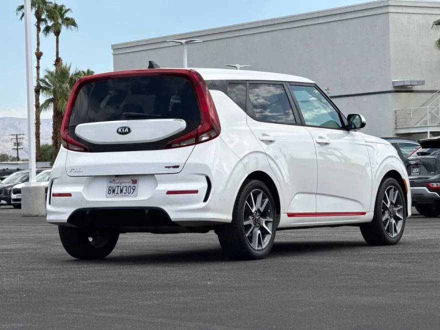 2020 Kia Soul GT-Line photo 1