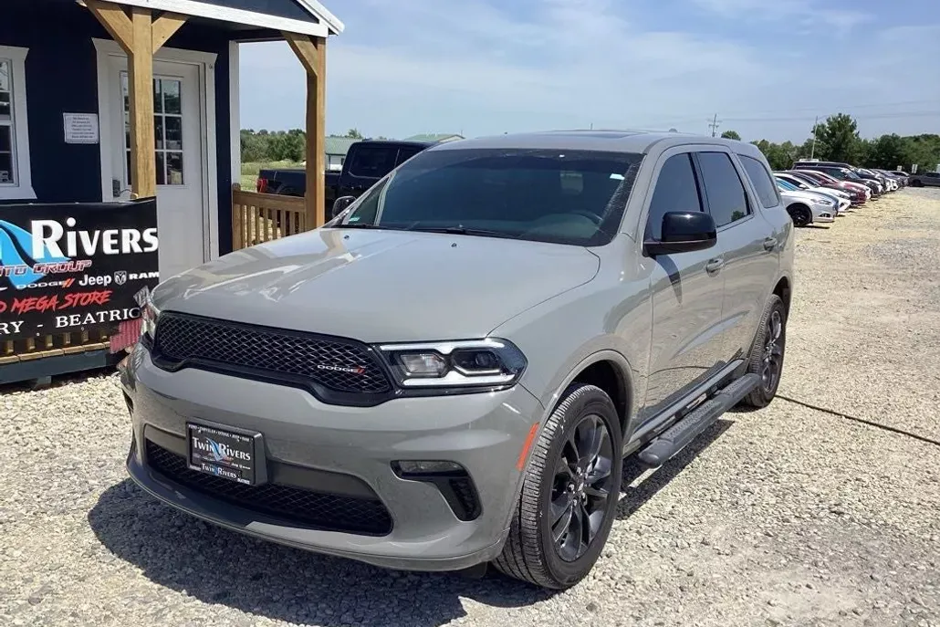 2022 Dodge Durango SXT photo 1