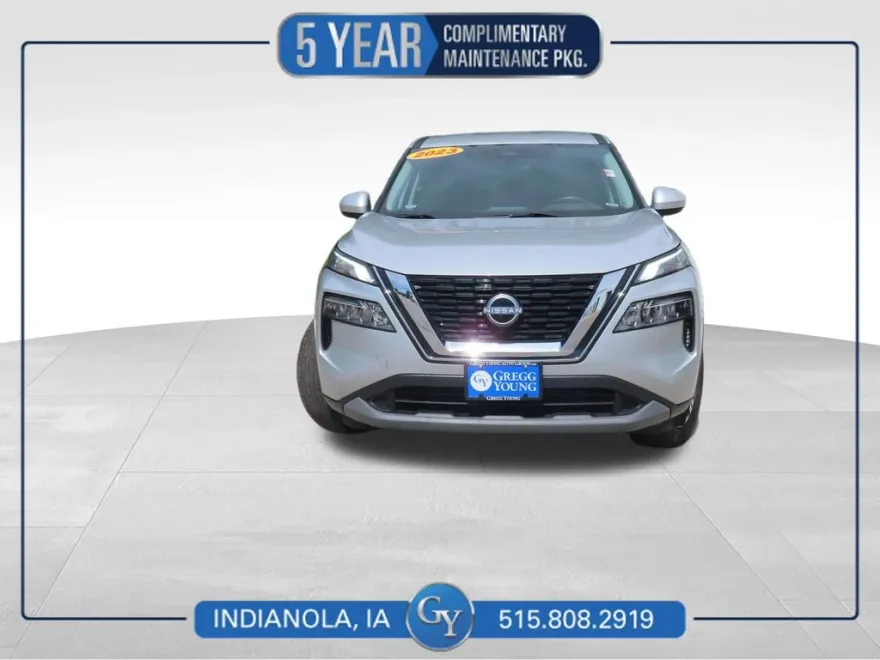 2023 Nissan Rogue SV photo 1