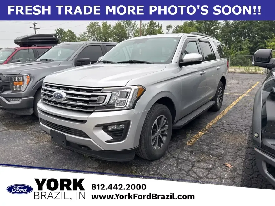 2019 Ford Expedition XLT photo 1