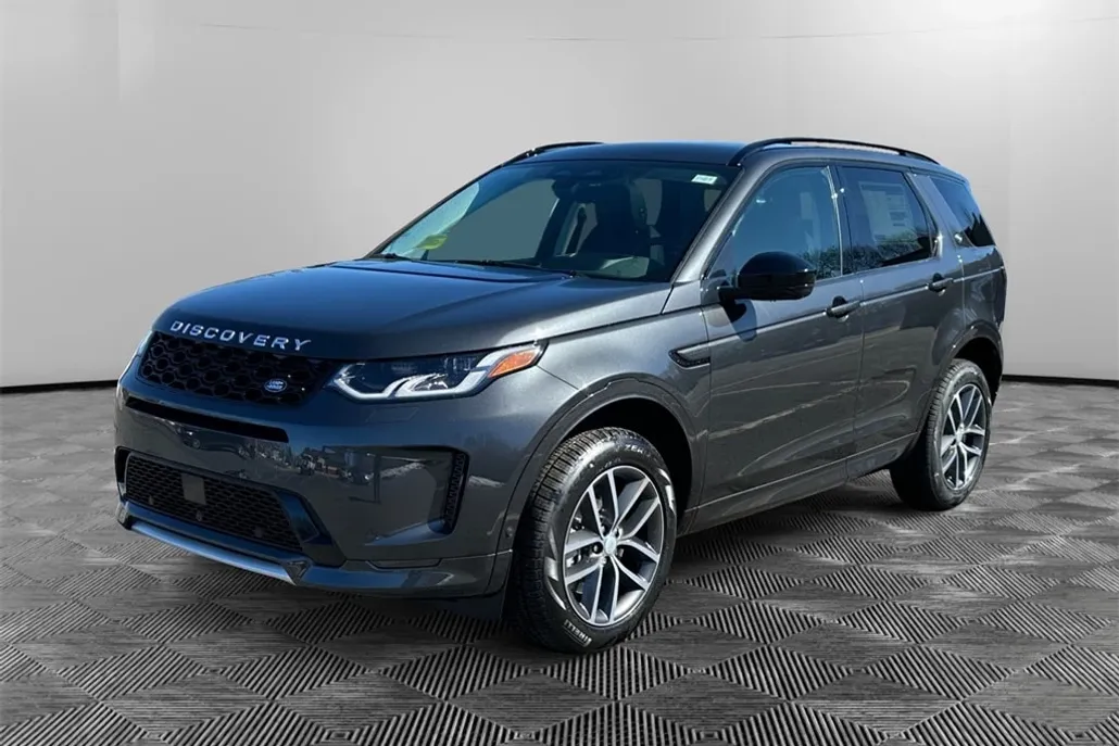 2025 Land Rover Discovery Sport S photo 1
