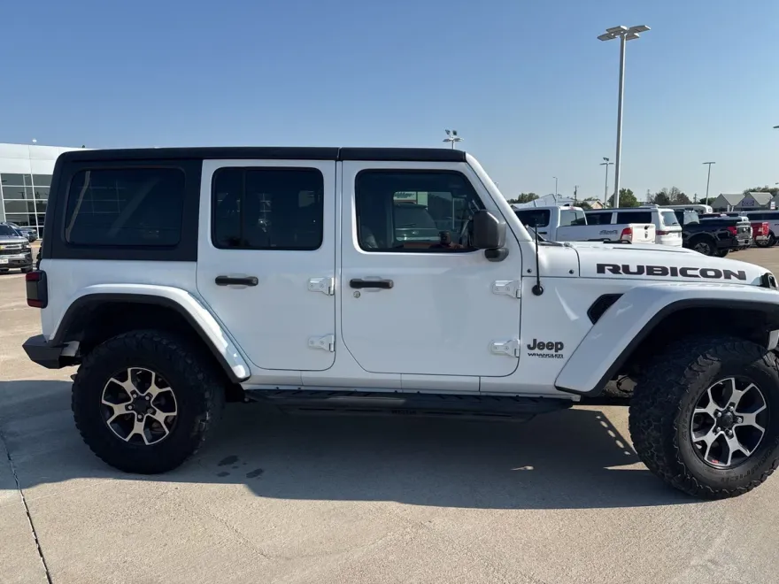 2019 Jeep Wrangler Unlimited Rubicon photo 1