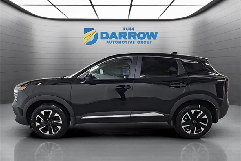 2025 Nissan Kicks SV photo 1