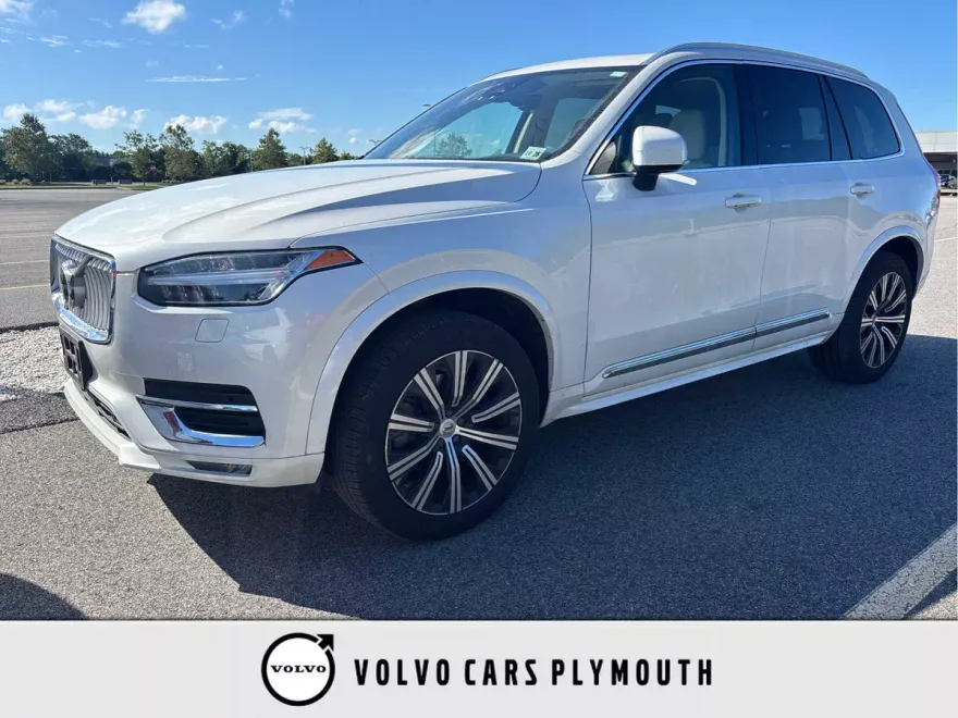 2024 Volvo XC90 B5 Core photo 1