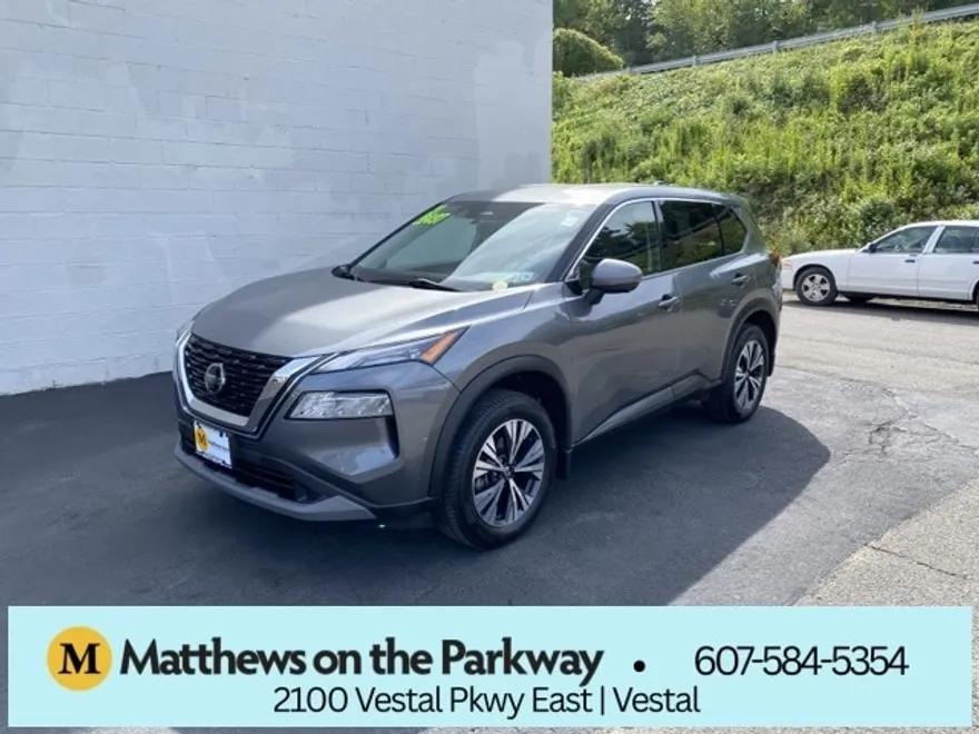 2021 Nissan Rogue SV photo 1
