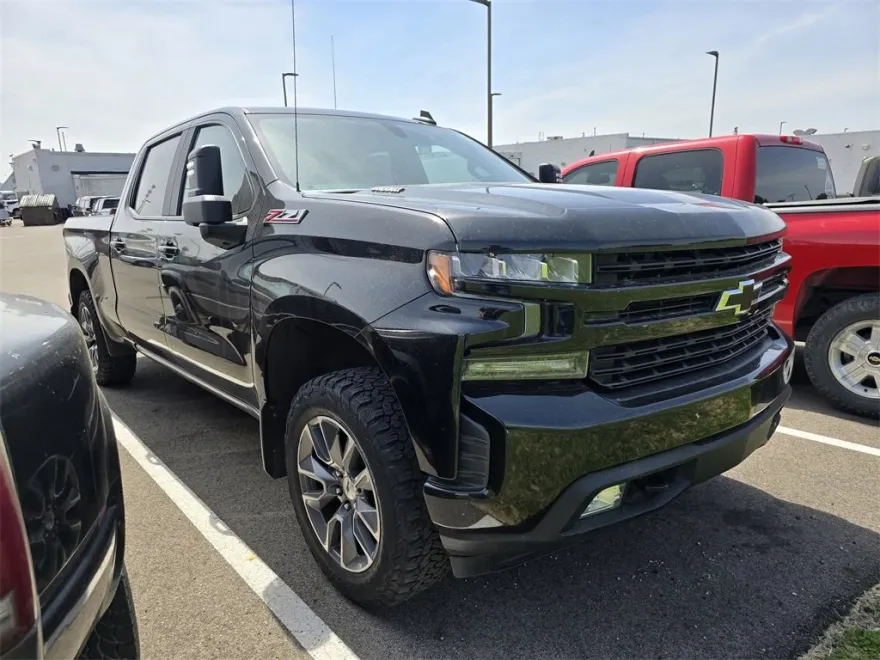 2021 Chevrolet Silverado 1500 RST photo 1