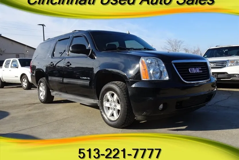 2013 Gmc Yukon XL SLT photo 1