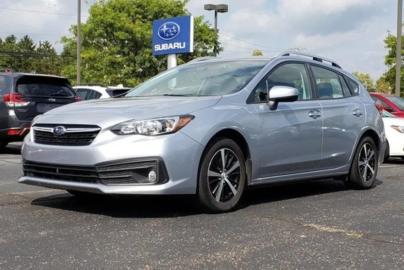 2023 Subaru Impreza Premium photo 1