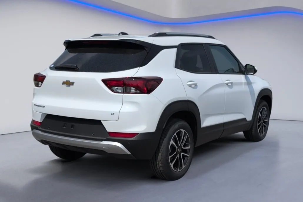 2026 Chevrolet Trailblazer LT photo 1