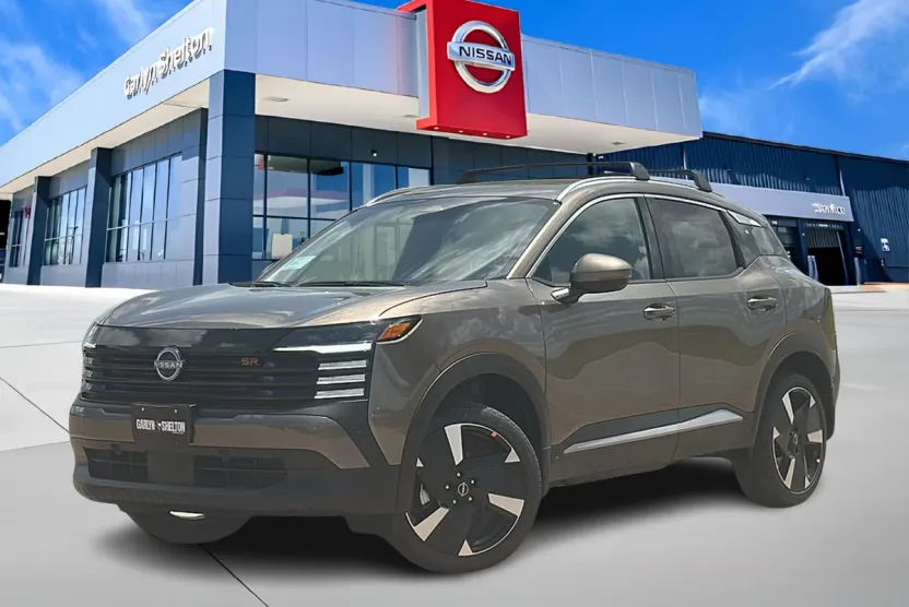 2025 Nissan Kicks SR photo 1