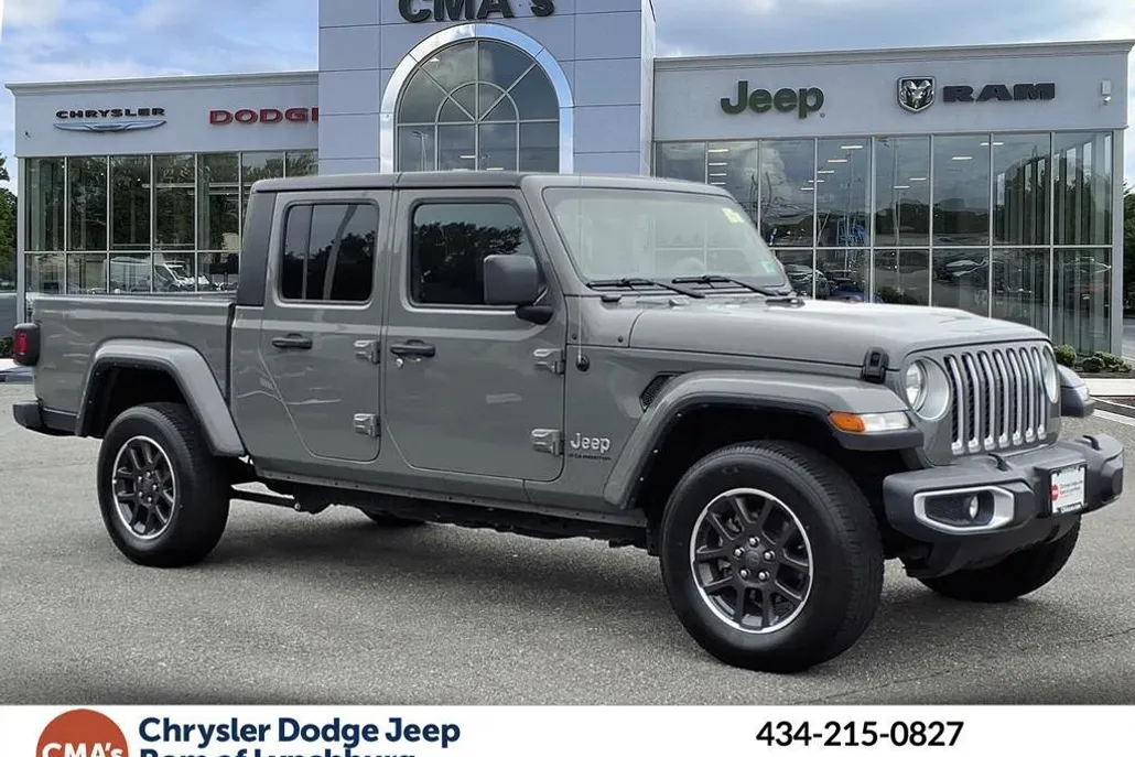 2023 Jeep Gladiator Overland photo 1