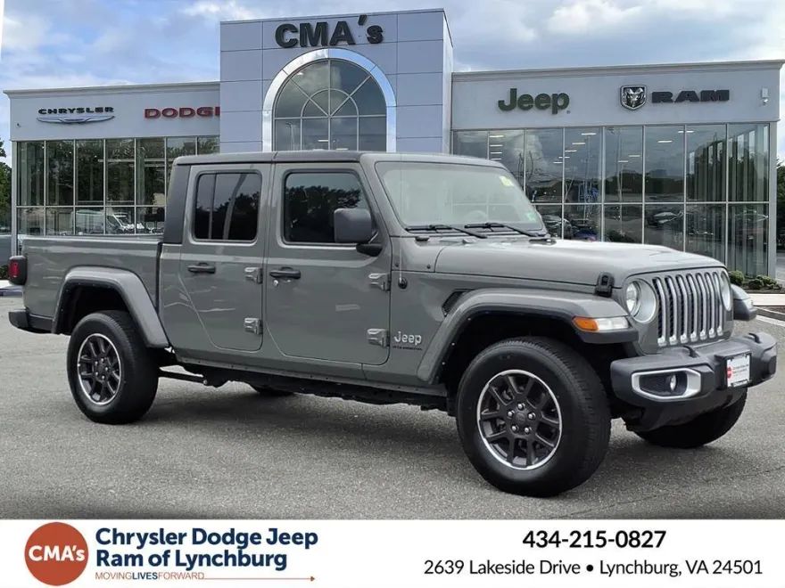2023 Jeep Gladiator Overland photo 1