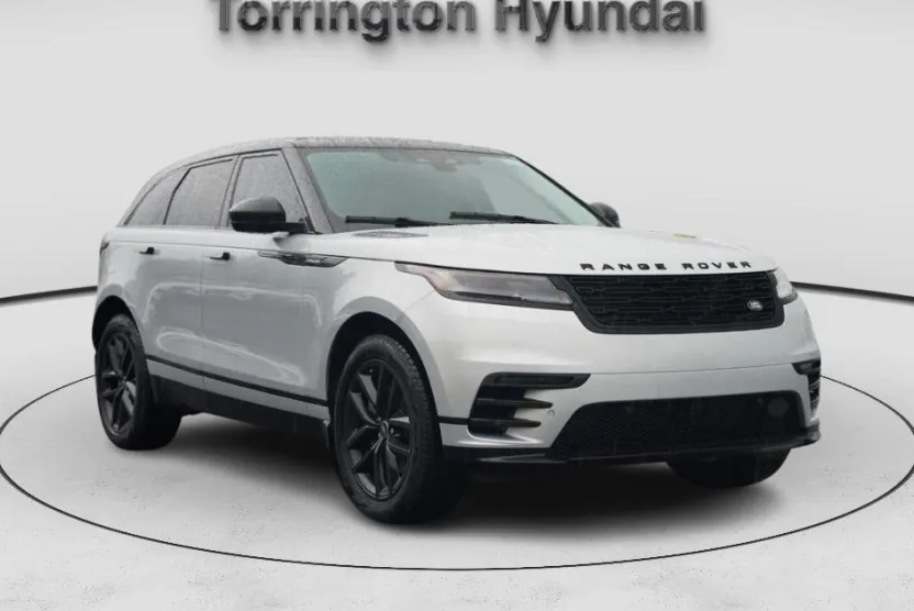 2025 Land Rover Range Rover Velar SE photo 1