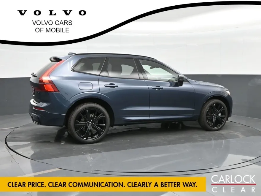 2026 Volvo XC60 B5 Black Edition photo 1