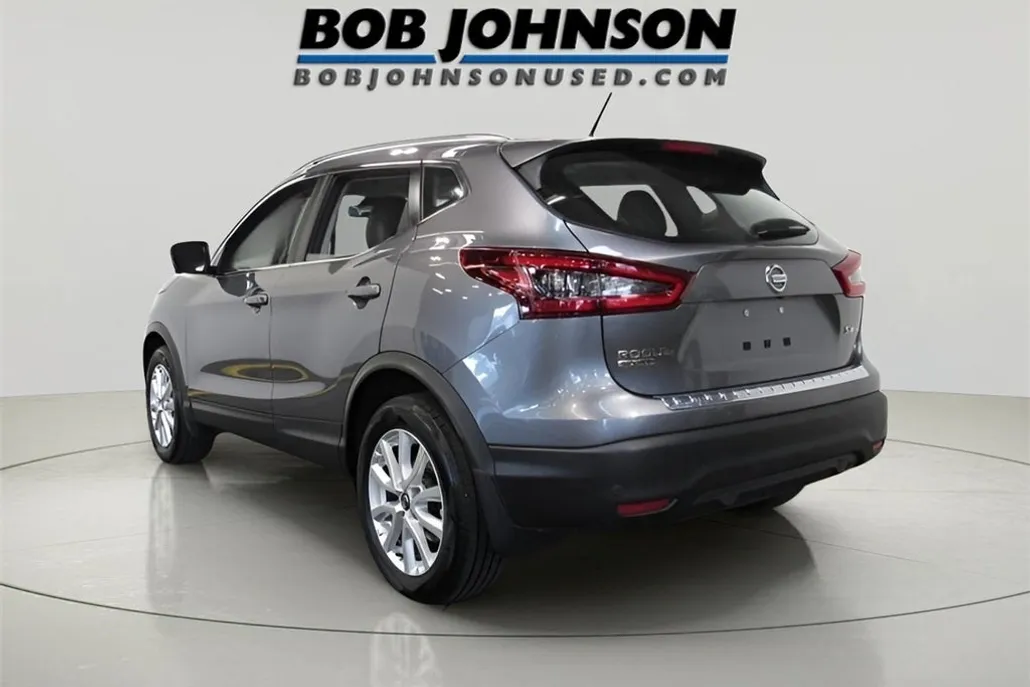 2022 Nissan Rogue Sport SV photo 1