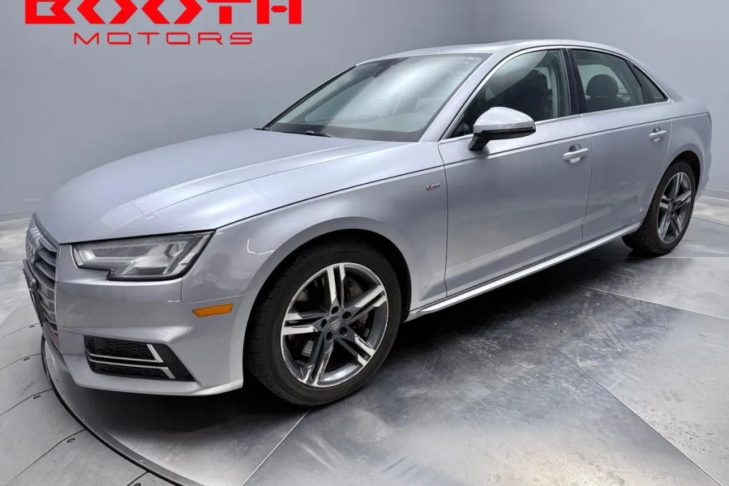 2018 Audi A4 2.0T Quattro Premium Plus photo 1