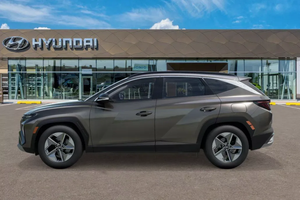 2026 Hyundai Tucson Hybrid SEL Convenience photo 1