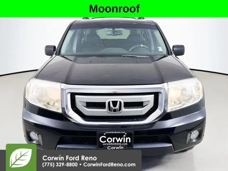 2011 Honda Pilot Touring photo 1
