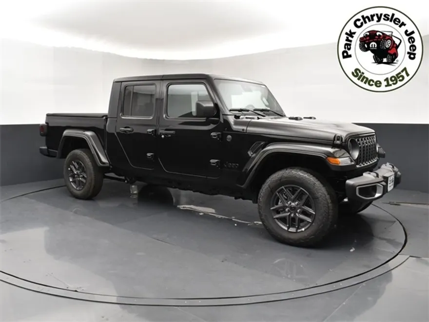 2025 Jeep Gladiator Sport photo 1