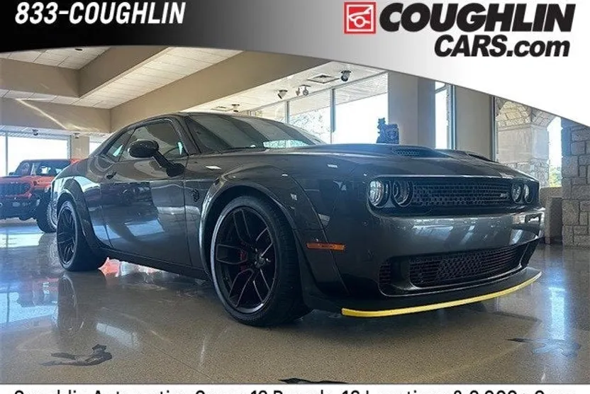 2023 Dodge Challenger SRT8 Hellcat Widebody photo 1