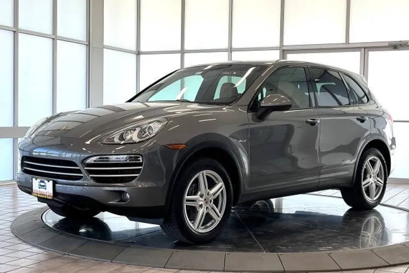 2014 Porsche Cayenne Platinum Edition photo 1
