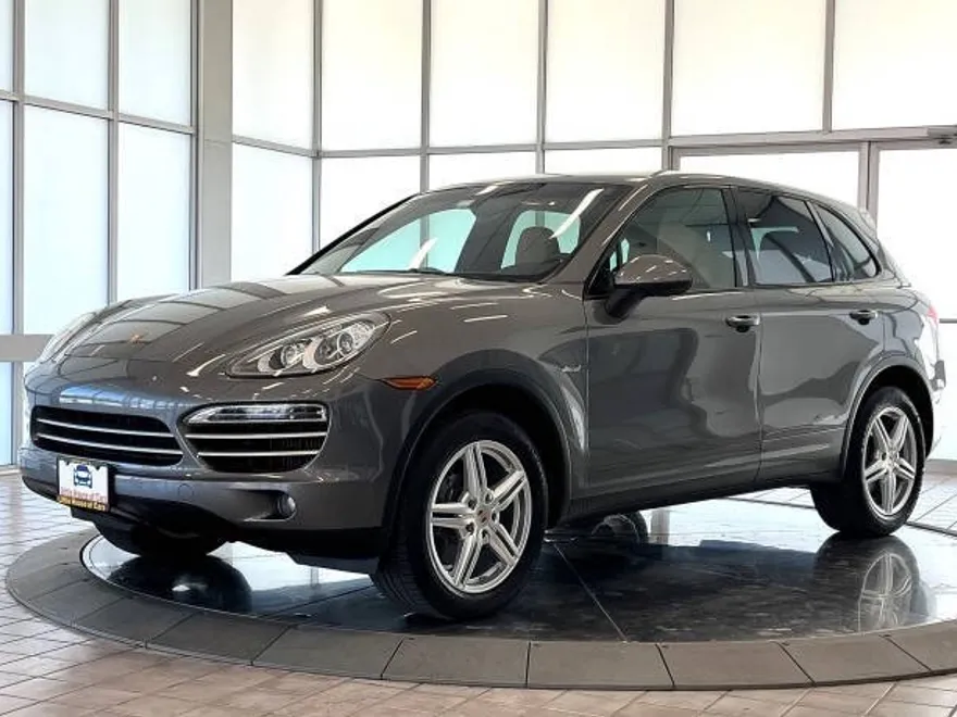2014 Porsche Cayenne Platinum Edition photo 1