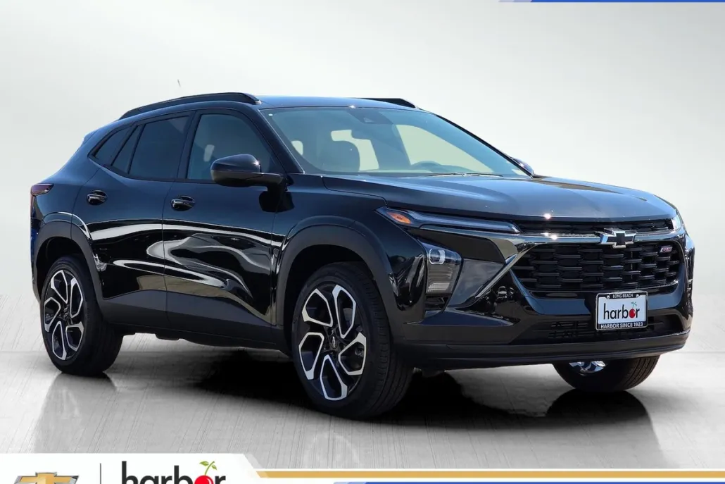 2025 Chevrolet Trax photo 1