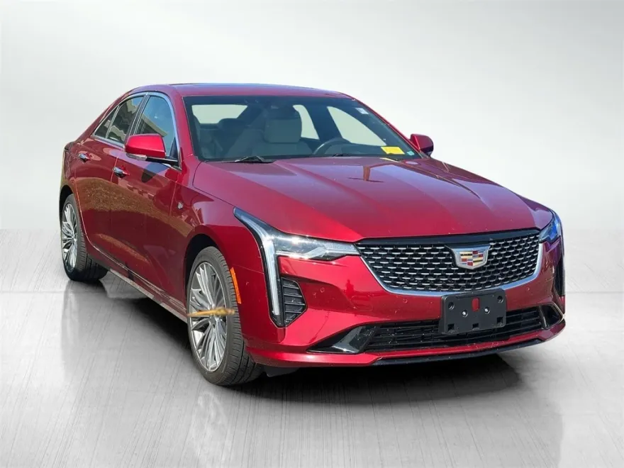 2023 Cadillac CT4 Premium Luxury photo 1