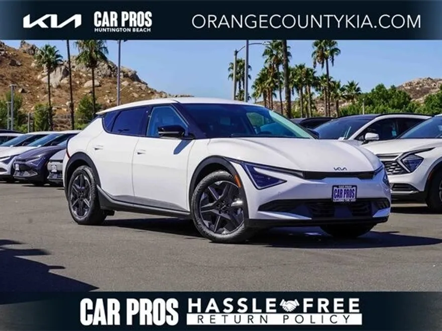 2025 Kia EV6 Light Wind photo 1