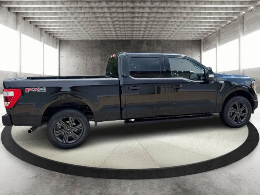 2023 Ford F-150 Lariat photo 1