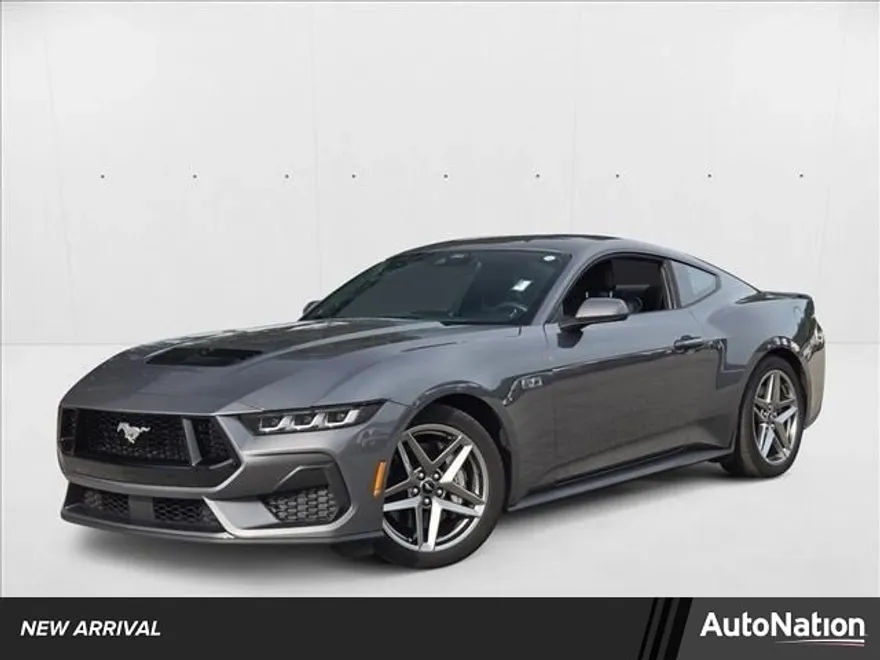 2024 Ford Mustang GT photo 1