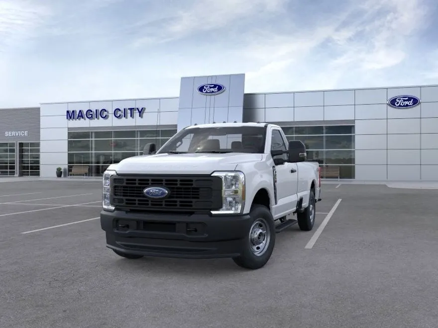 2025 Ford F-250 XL photo 1